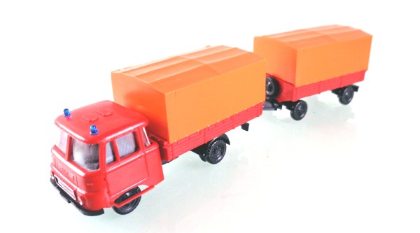 H0: FG001039 IFA Robur L02500 Planenzug der Feuerwehr