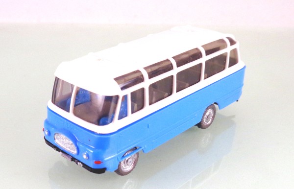 H0:FG000622 SPW Robur LO2500 Reisebus. Einzelstück. DDR Produktion