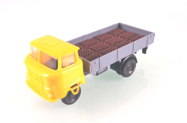 H0: FG001012 LKW W50 mit Pritsche mit Getränkekisten